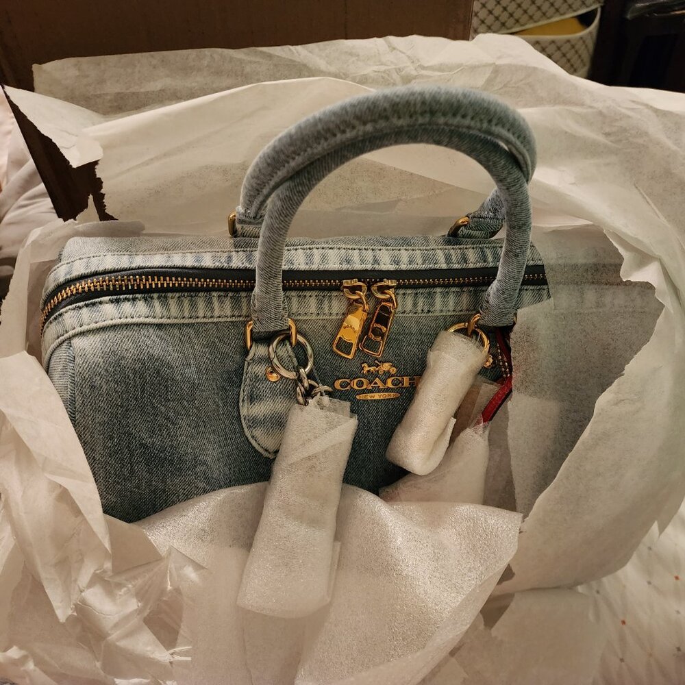 NWT Coach Rowan Large Satchel Bag In Loved Faded Denim With Heart Charms CDY75 - Picture 7 of 8